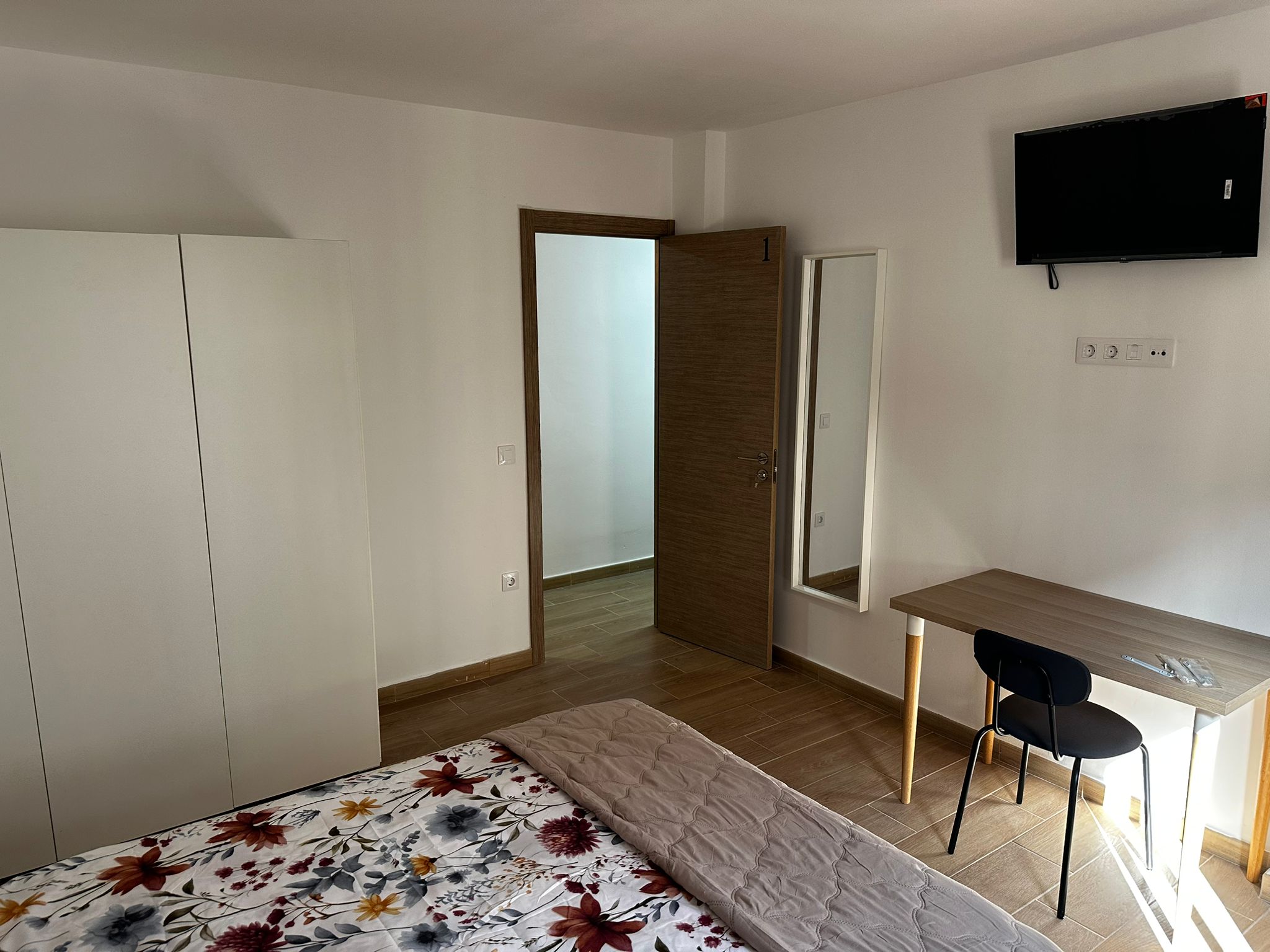 se alquila habitaciones para funcionarios policias foto 10