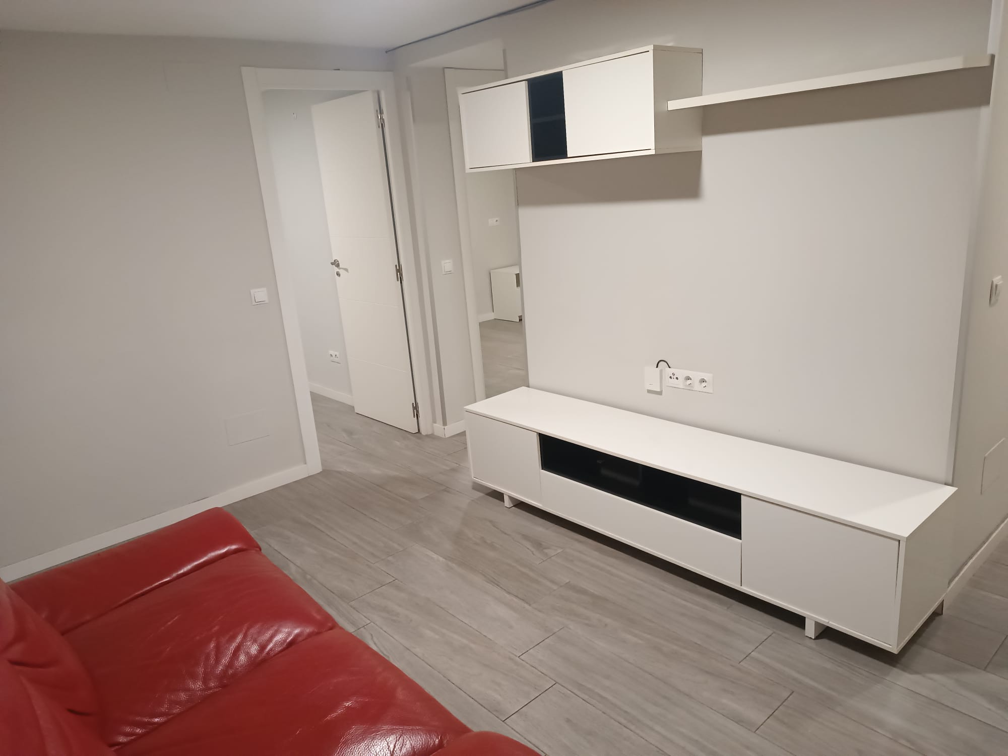Alquiler habitación Madrid, puerta del Ángel foto 3