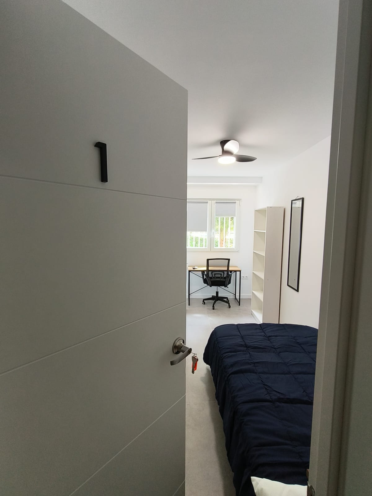 Habitación en piso compartido con todo incluido foto 3