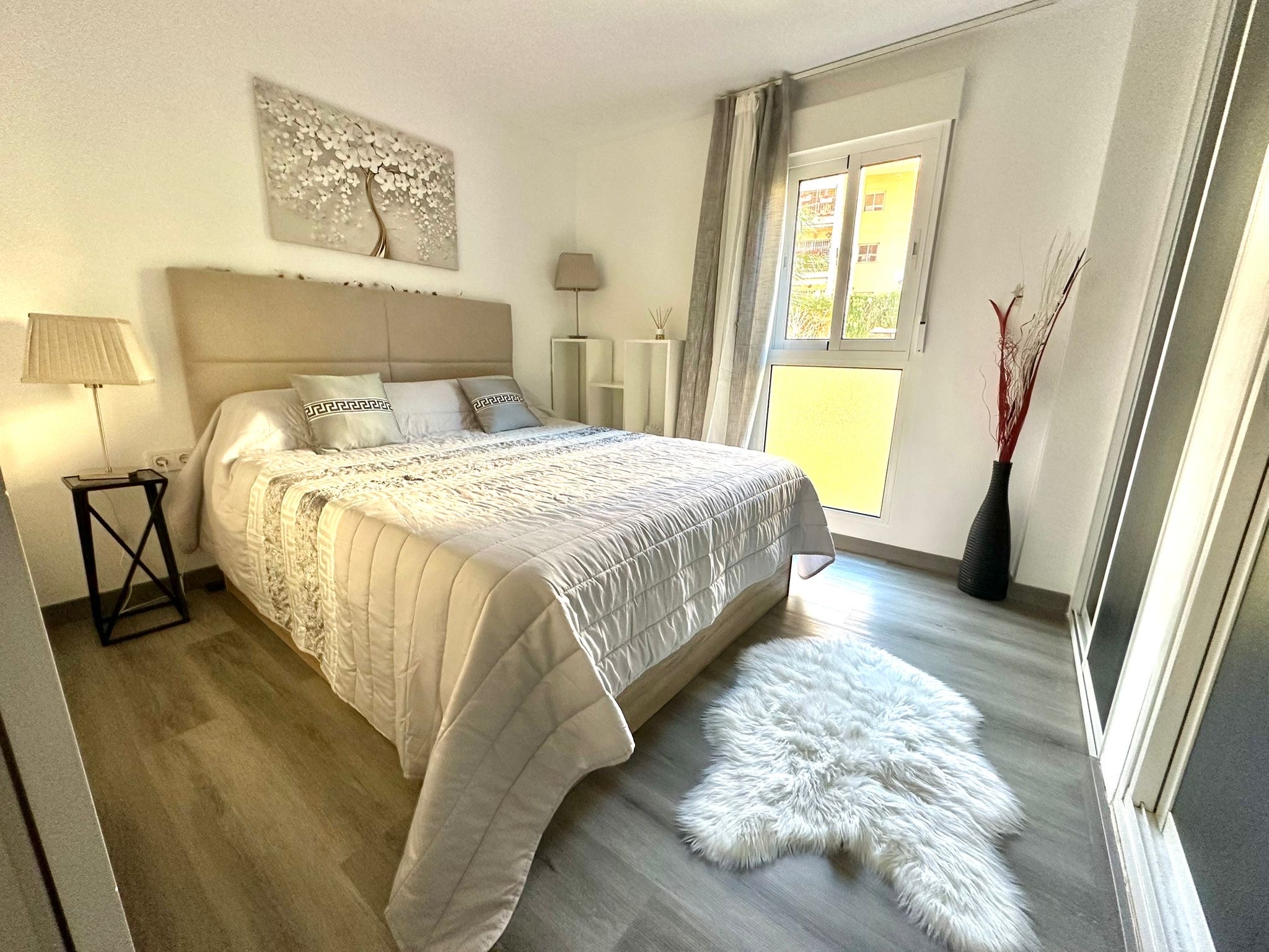 Alquiler piso en Arroyo de la Miel (Benalmádena ). Precio solo para compañeros . foto 3