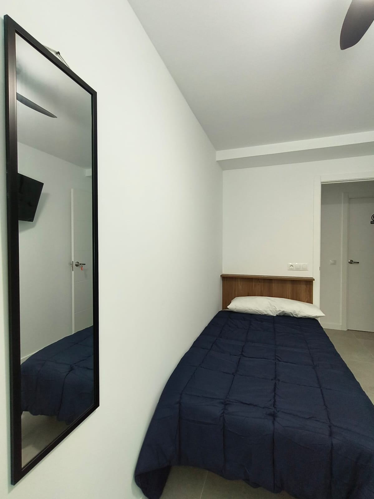 Habitación en piso compartido con todo incluido foto 8